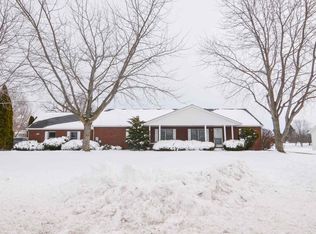 1821 Bessmore Park Rd, Rochester, IN 46975