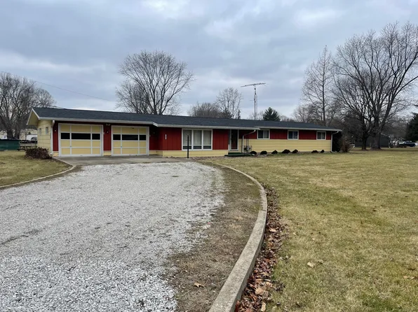 501 W Ferry St, Cayuga, IN 47928