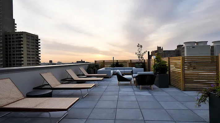 Sold by Compass | media 12