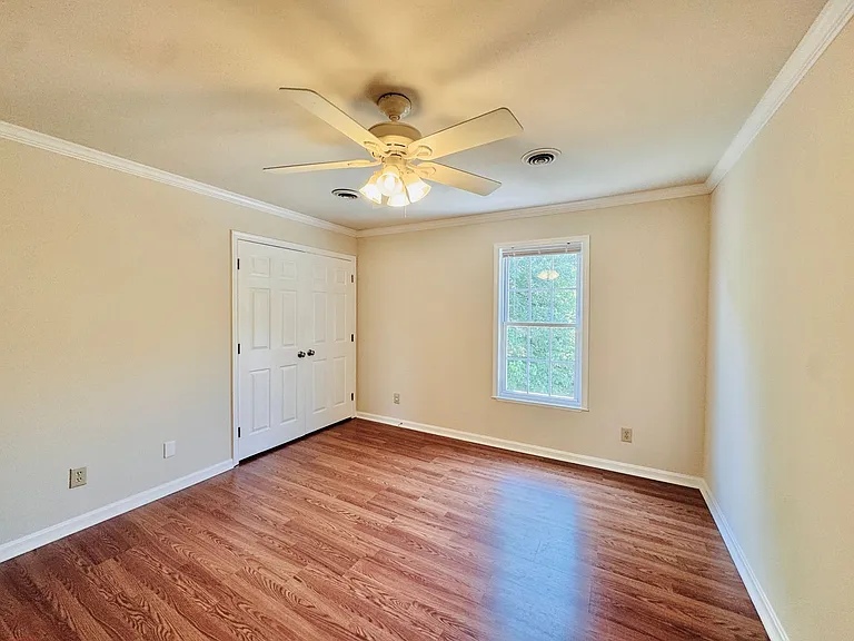 5 Averil Ct — Photo 30