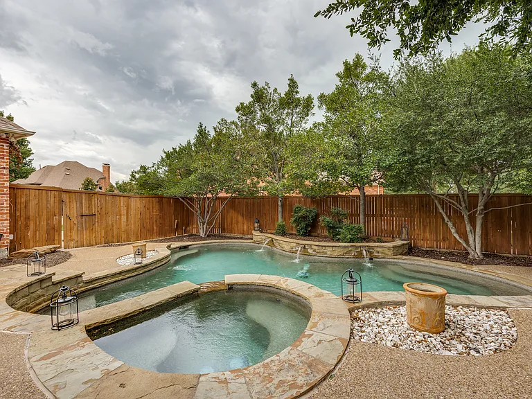 5860 Red Hill Ln — Photo 22