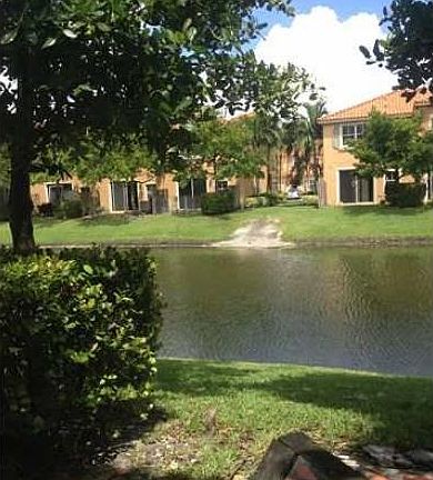 4th image of 4930 Leeward Ln