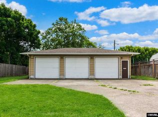 326 6th Ave SE, Albany, OR 97321