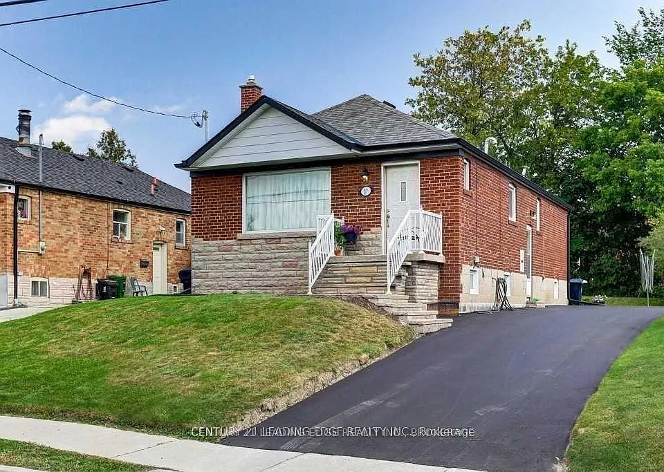 27 Ionview Rd #MAIN