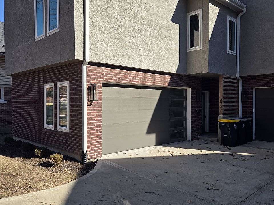 1st image of 3931 Genessee St #3931