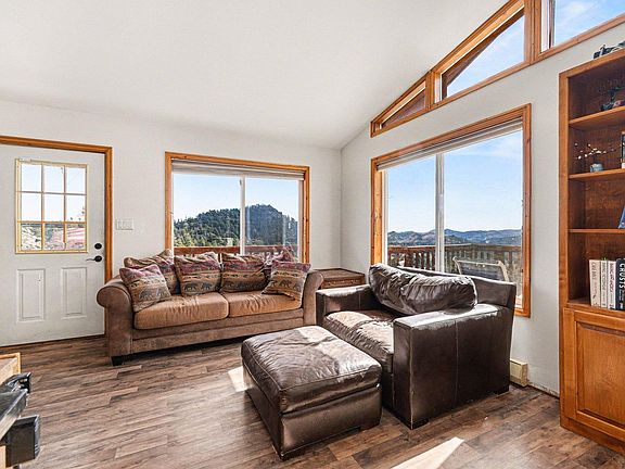 5th image of 319 Springmeadow Way