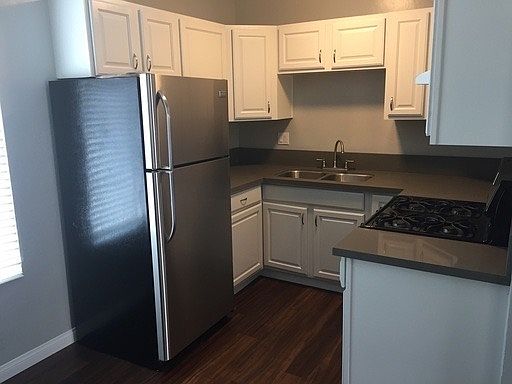 2nd image of 4053 Cherokee Ave