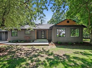18195 148th Ave, Spring Lake, MI 49456