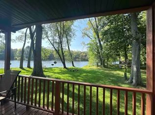 N1655 River Dr, Menominee, MI 49858