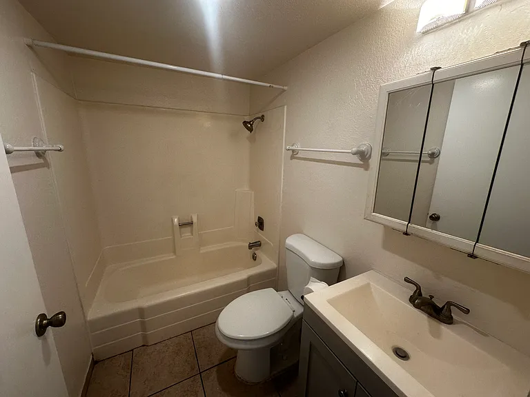 8850 Olive Ln #13 — Photo 9