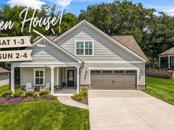 153 Cedar Branch Trl, Lenoir City, TN 37772
