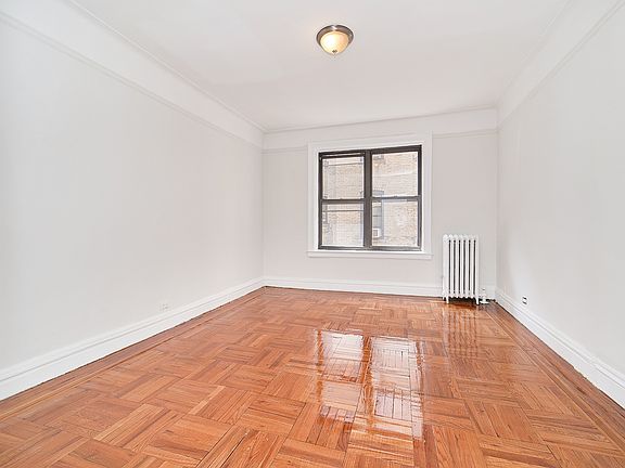4th image of 56 Bennett Ave APT 4K