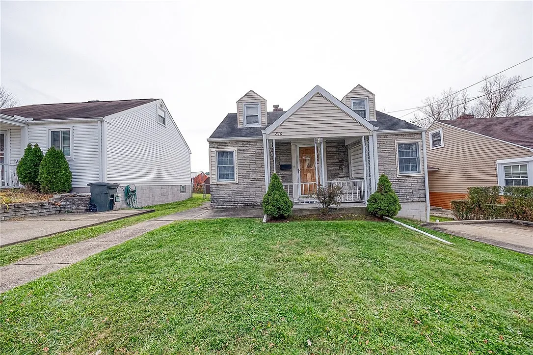 816 Steiner St photo 1