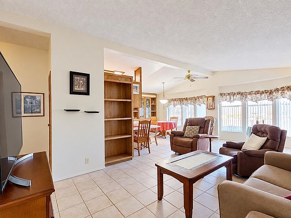 2nd image of 3736 S Lakeside Dr