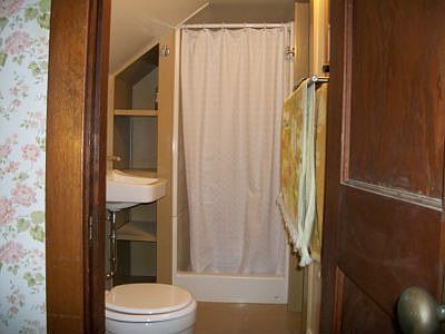 upstairs bathroom