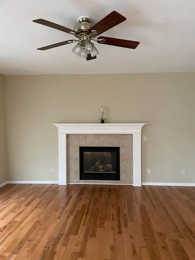 4 bed, 2116 sqft, $3,000 — Photo 4