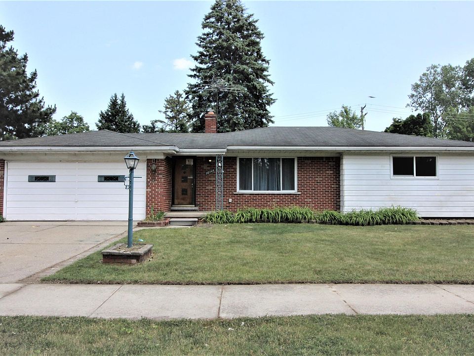 1st image of 36744 Tessens Dr