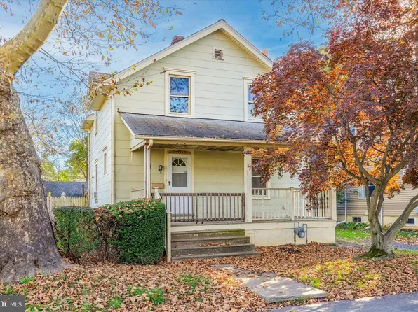 22 N New St, Hatboro, PA 19040