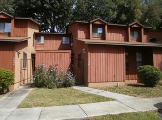 5860 SW 8th Pl, Gainesville, FL 32607