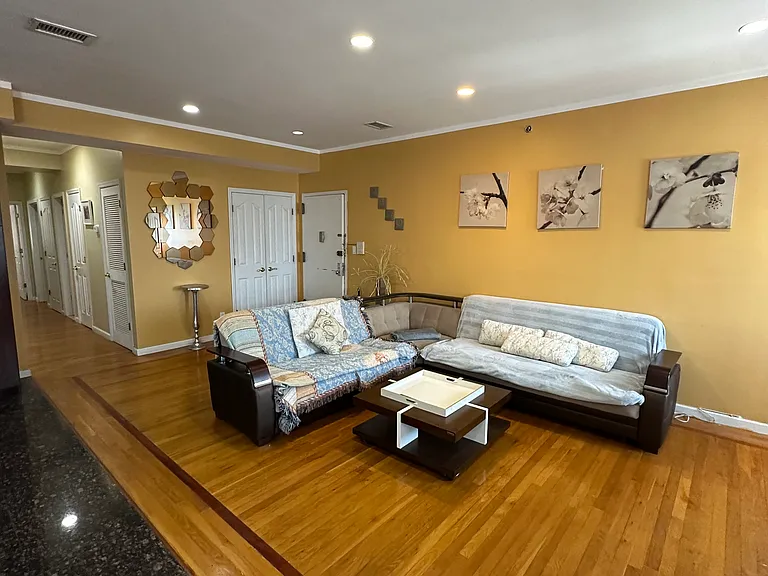 2841 Ford St #2 — Photo 3