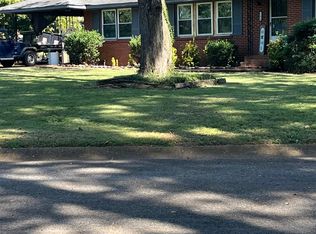 2020 Rosewood Dr NW, Huntsville, AL 35810