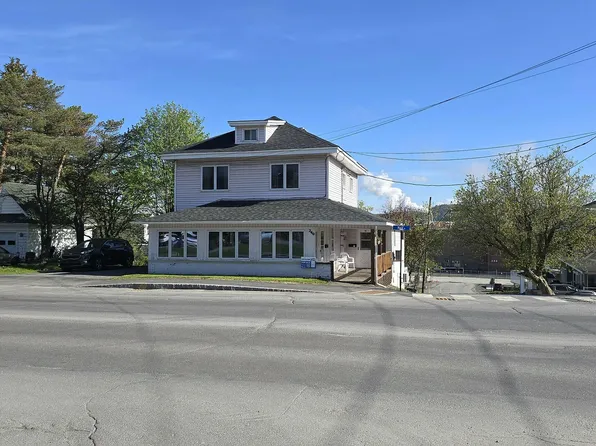240 Main St #101, Madawaska, ME 04756