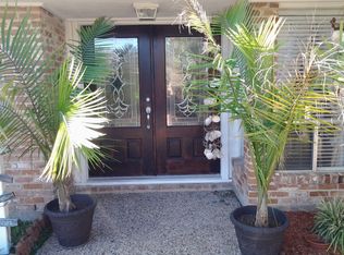 7718 Chantilly Cir, Galveston, TX 77551