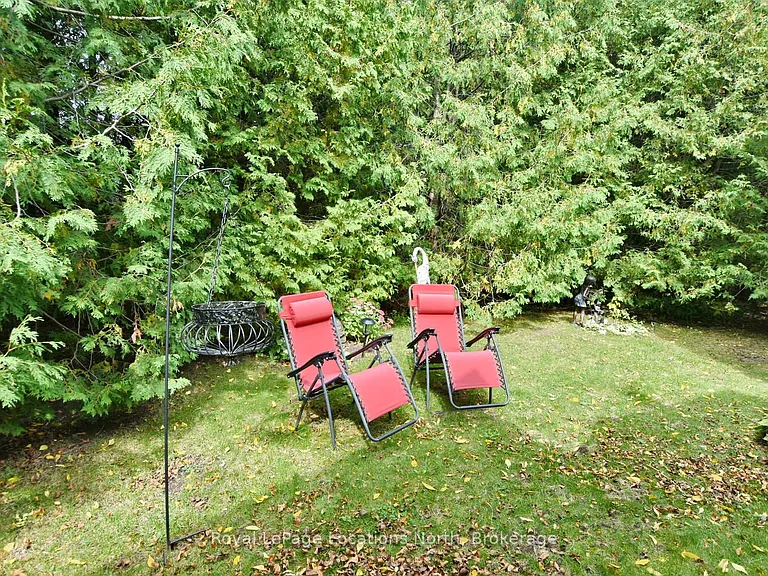 590 Oxbow Cres — Photo 9
