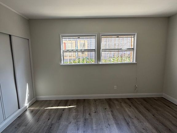 4th image of 3965 S Normandie Ave #3