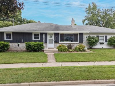 1900 N Mason St, Appleton, WI, 54914