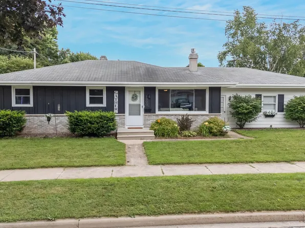 1900 N Mason St, Appleton, WI 54914