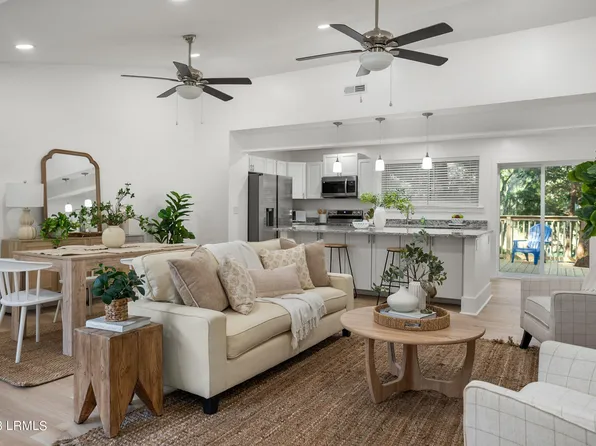 2614 Rodgers Dr, Beaufort, SC 29902