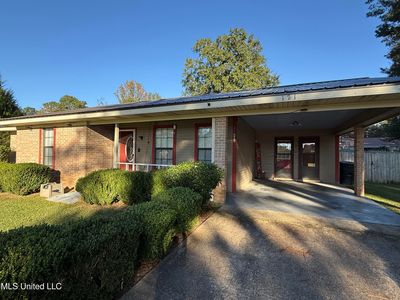 171 Colonial Cir, Magee, MS, 39111