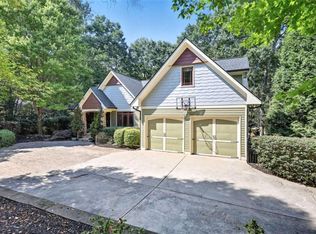 2641 Bridgewater Cir, Gainesville, GA 30506