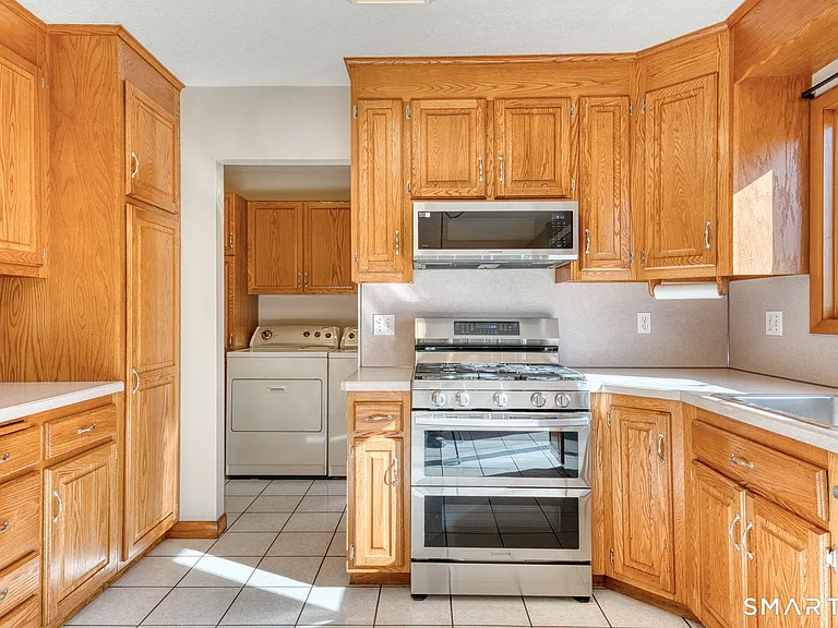 57 Four Rod Rd — Photo 10