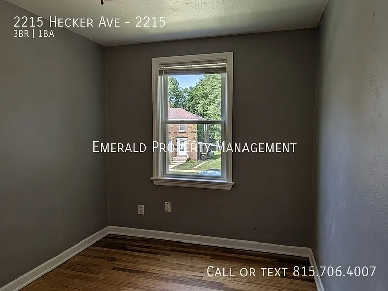 2215 Hecker Ave #2215 — Photo 8