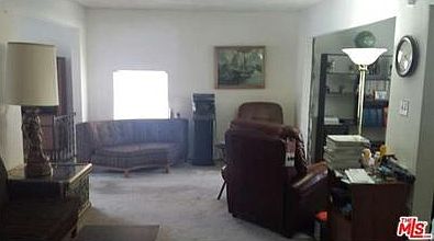 2nd image of 5039 Hesperia Ave