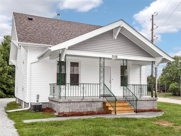 2108 Vandalia St, Collinsville, IL 62234