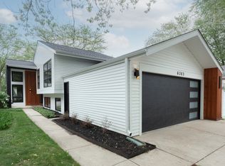 6383 Holly Ct, Lisle, IL 60532