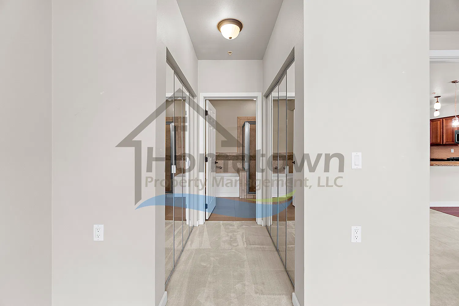 3 bed, 1500 sqft, $2,400 — Photo 2