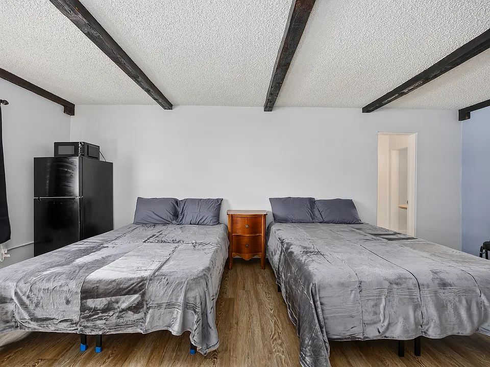 401 W Main St #104