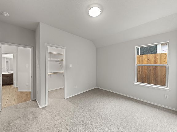 3rd image of 744 Long Iron Dr