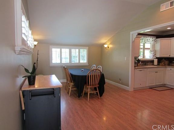 4th image of 4219 Lomina Ave