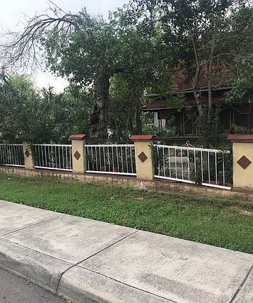 3rd image of 402 Cornell Ave
