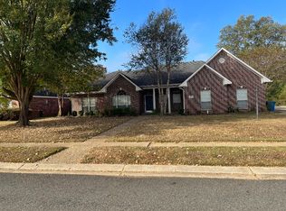 8146 Myrtlewood Dr, Greenwood, LA 71033