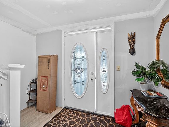 3rd image of 312 E 12th St