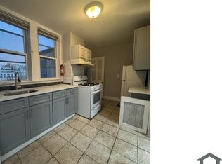 212 Buena Vista Ave FLOOR 3, Yonkers, NY 10701