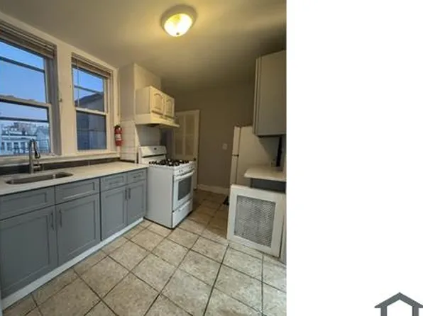 212 Buena Vista Ave Floor 3, Yonkers, NY 10701