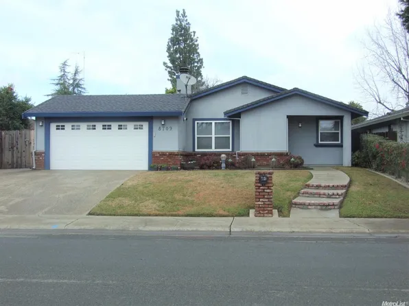8709 Saints Way, Sacramento, CA 95826