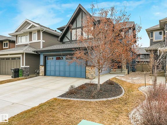 2nd image of 5921 Edmonds Cres NW